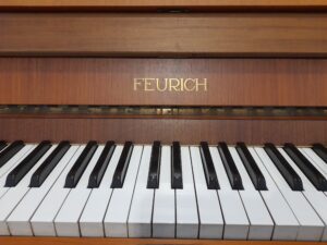 feurich_model_110_nm_piano_2_verhoogmuziek