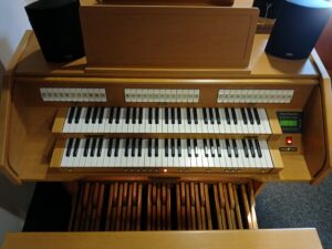 content_d4330_blank-eiken_speakerset_orgel_2_verhoogmuziek