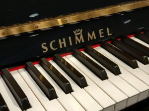 schimmel_international_121t_pe_01_verhoogmuziek