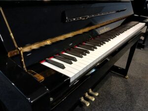 schimmel_international_121t_pe_02_verhoogmuziek