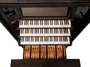 content_cambiare_305HW_SkyBlack_hauptwerk_3_verhoogmuziek